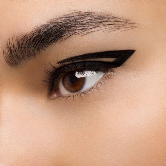 Yves Saint Laurent Crushliner 01 Noir Intense 1