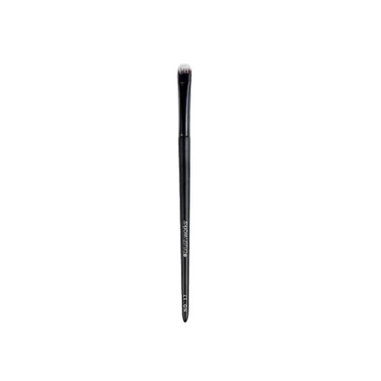 Brushworks N17 Carving Eye Brush 0