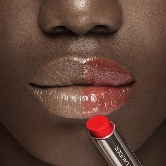 Estee Lauder Bálsamo Labial Hydra Plum 701 Cherry glow 2