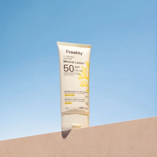 FRESHLY COSMETICS D+ Natural Suncare Mineral Lotion Spf50  100Ml 1