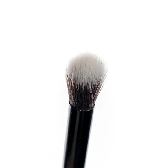 Brushworks N14 Fluffy Blending Eye Brush 1