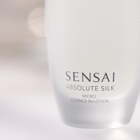 Sensai Absolute Silk Micro Essence-In-Lotion 125ml 4