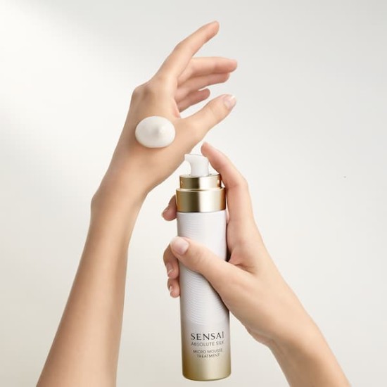 Sensai Absolute Silk Micro Mousse Treatment 90Ml 2