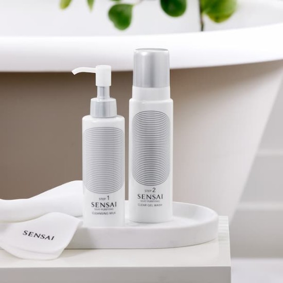 Sensai Clear Gel Wash 145Ml 4