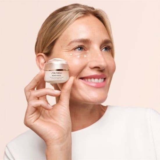 Shiseido Benefiance Wrinkle Smoothing Eye Cream Estuche 2