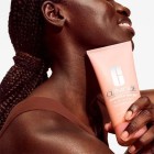 Clinique Corporal Moisture Surge Body Hytrator 200Ml 2