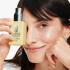 Clinique Dramatically Different Loción Hidratante SPF50 50ml 3