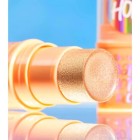 Essence Baby Got Holo Glow Iluminador 10 Apricotly 2