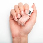 ESSIE Gel Couture New 40 Fary Tailor 2
