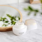 Sensai Absolute Silk Illuminative Cream 40Ml 4